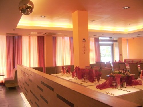 Restoranai, kavinės, barai, salės OSKARAS kviečia švęsti be rūpesčių!
