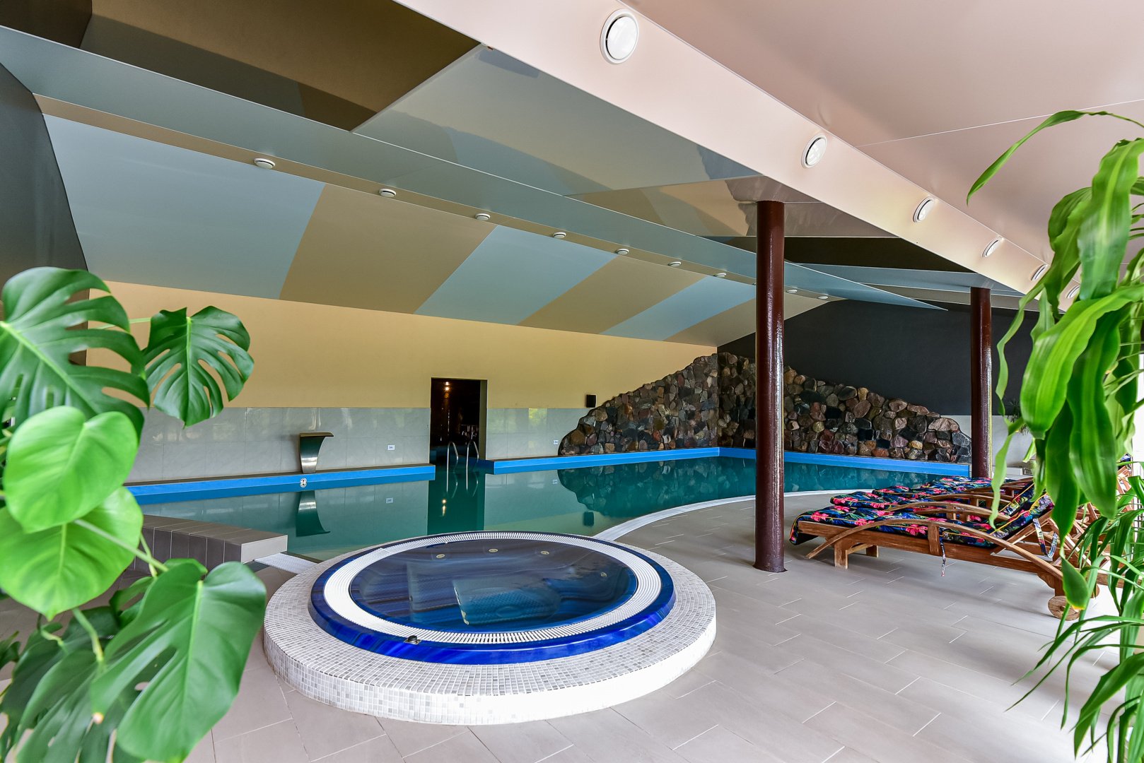 Spa centrai, sporto klubai Sodyba ,,Karpynė" kviečia praleisti laika Spa centre