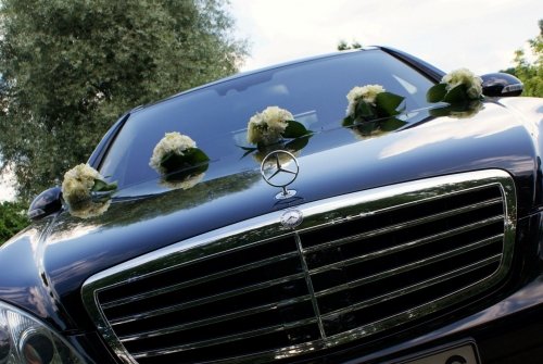  BMW, Bentley, Rolls-Royce, Mercedes, Jaguar nuoma