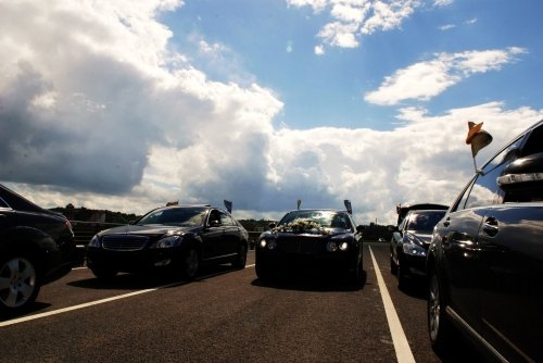  BMW, Bentley, Rolls-Royce, Mercedes, Jaguar nuoma