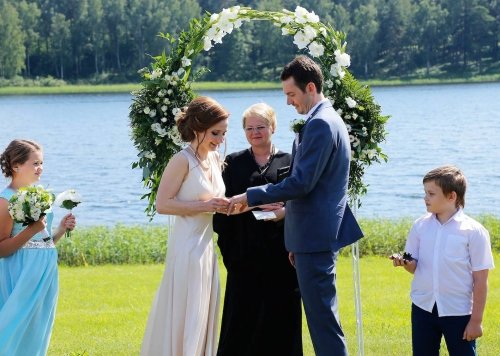 PAS ŠEŠTOKĄ Vilos Sodybos Nuoma Vestuvėms iki 80 vietų 