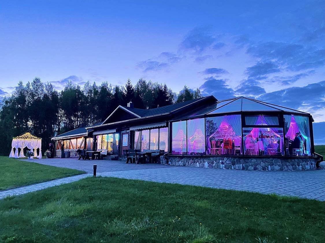 Sodybos, dvarai, vilos PAS ŠEŠTOKĄ Vilos Sodybos Nuoma Vestuvėms iki 80 vietų 