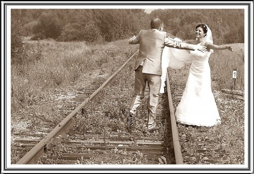 Fotografai (+ nemokamas video) vestuvėms.