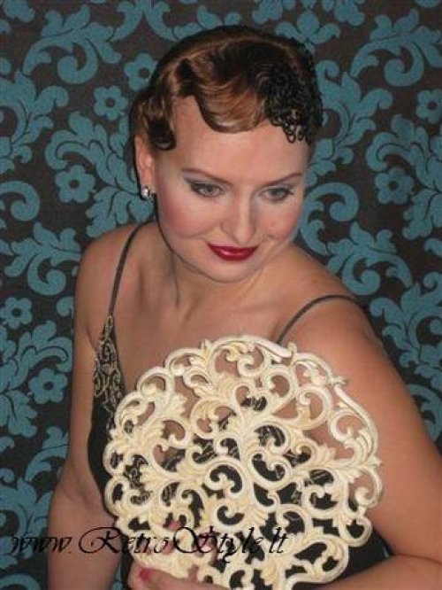 Vestuvinės proginės ir vakarinės šukuosenos! www.retrostyle.lt
