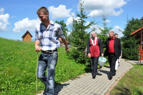Aktorė K. Kazlauskaitė ir Raimondas Šilanskas. Piršliai, vedėjai