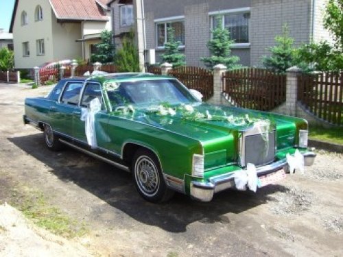 Vestuvių fotografas Fotografas + Prabangus Senovinis Amerikietiškas automobilis.