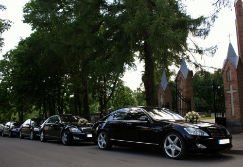 Bentley, Maybach, Mercedes-Benz limuzinų nuoma