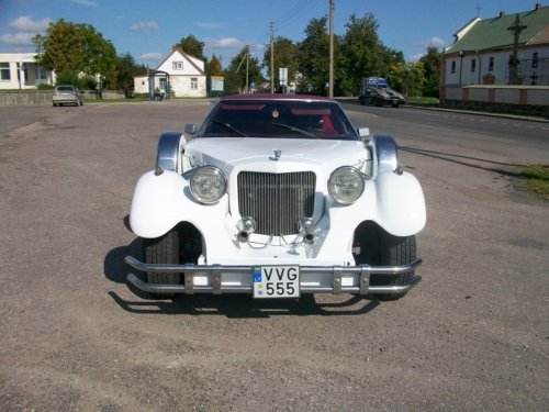 www.karaliskiratai.lt Retro automobilių nuoma