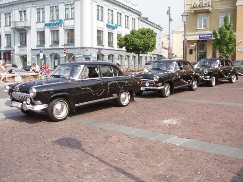 Volga GAZ 21 ir Mercedes Benz S kl.W221 nuoma