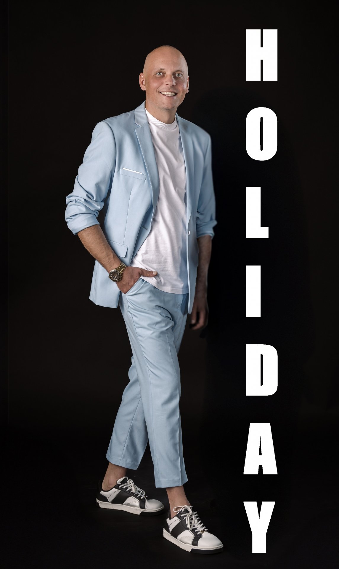 Vestuvių muzikantai Grupė "HOLIDAY" - dainininkai, vedėjai, vestuvėms, gimtadieniams, miesto šventėms. Tel: +37067222816