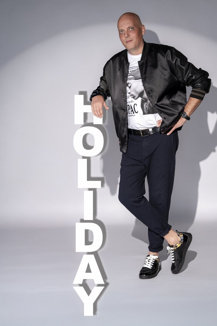 Vestuvių muzikantai Grupė "HOLIDAY" - dainininkai, vedėjai, vestuvėms, gimtadieniams, miesto šventėms. Tel: +37067222816