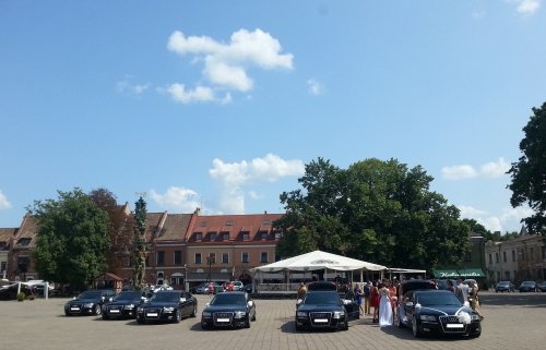 Exclusive Audi A8 LONG 2009 m. BMW F10, PORCHE CAYENNE
