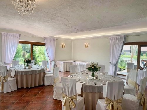 Restoranai, kavinės, barai, salės Pokylių namai "Pozinge Pegasas"