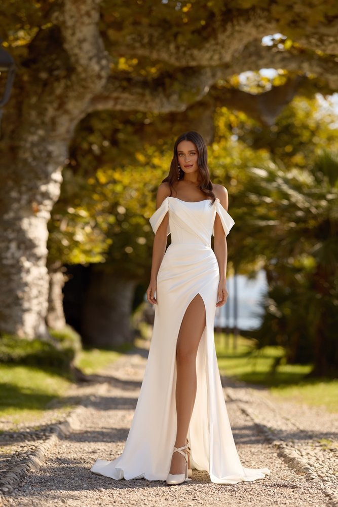 Vestuvinės suknelės Vestina salonas - vestuvinių suknelių pirkimas ir nuoma