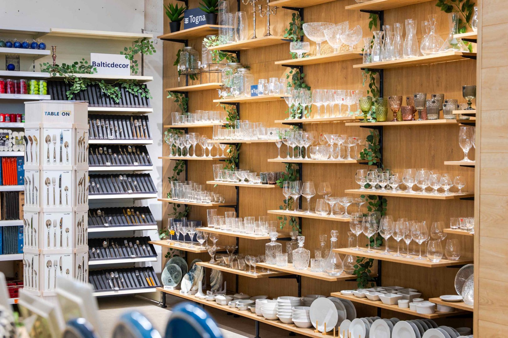 Dekoravimas, dekoracijos vestuvėms Serviravimas, indų ir įrangos pardavimas