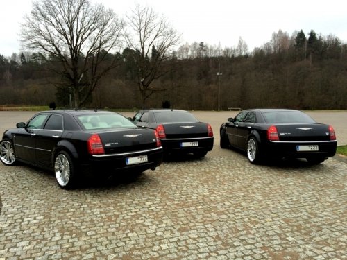 www.arnoauto.lt  CHRYSLER 300C nuoma