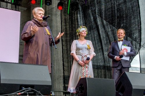 Vestuvių ir renginių vedėjų duetas. Originali programa.