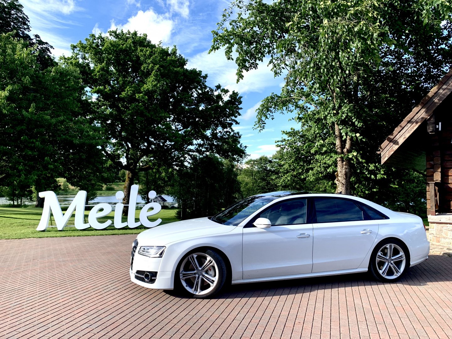Patrauklios kainos 860484184 AUDI A6, A8 (2020m) 