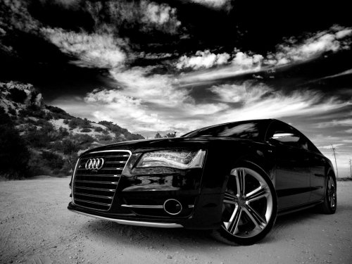 2013 m. Audi A8 Juoda - Balta Long