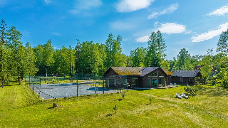 Sodybos, dvarai, vilos SPALIO KRANTAS poilsiavietė