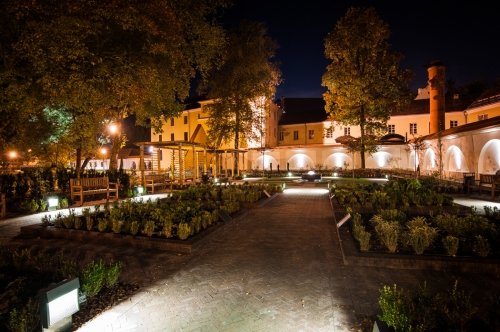 Lankytinos vietos Krikštynos, vestuvės BERNARDINŲ SODE