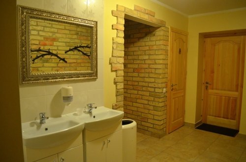Pokylių salė ,,Rubinas"