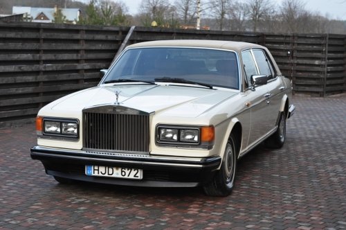Automobilių nuoma Rolls royce nuoma 