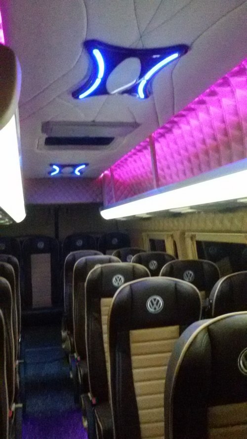 UAB "Balti mikroautobusai", 16 ir 21 vietų mikroautobusų nuoma.