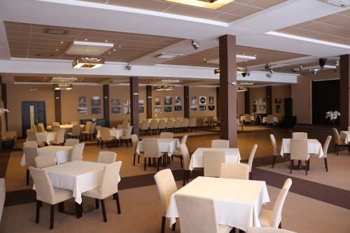Restoranai, kavinės, barai, salės Restoranas "Vasaris"