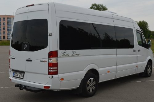 Mikroautobuso Mercedes Benz Sprinter nuoma su vairuotoju.
18+1