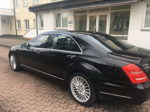 Mercedes E200, S500L, V200d automobilių nuoma vestuvėms :)