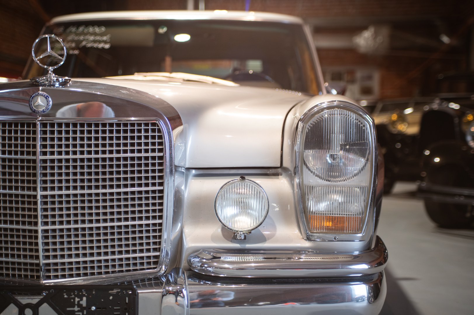 Automobilių nuoma Mercedes-Benz S600 1972