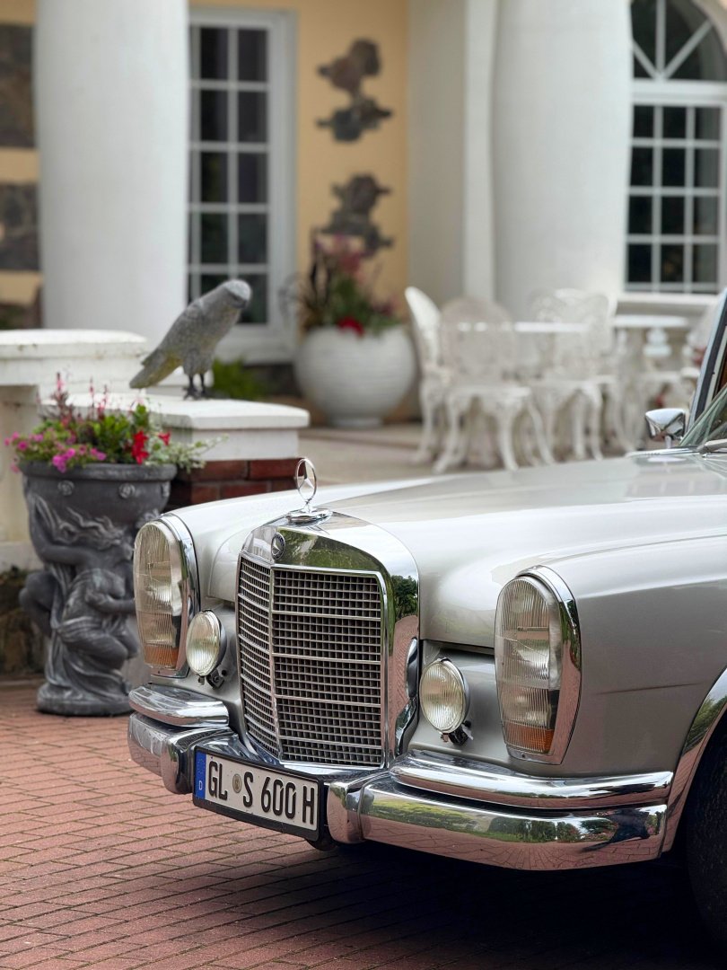 Automobilių nuoma Mercedes-Benz S600 1972