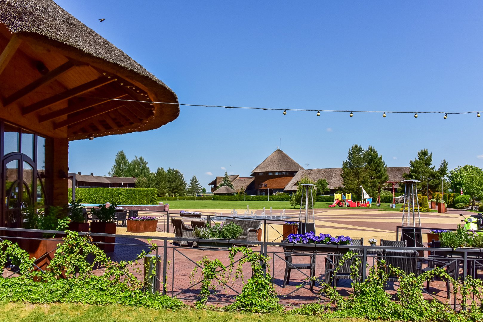 Restoranai, kavinės, barai, salės Restoranas