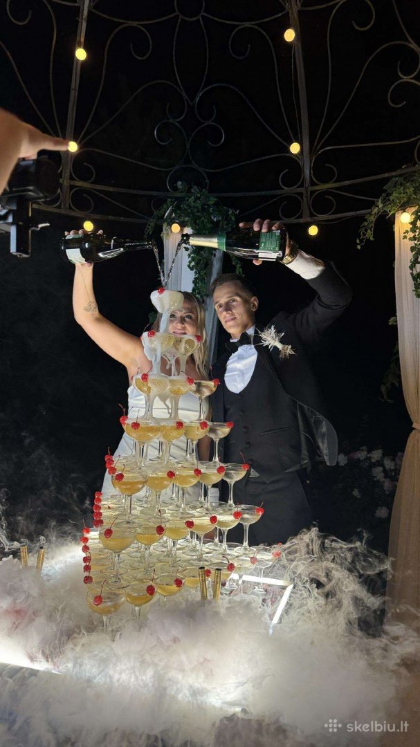 Maistas pobūviams  Mobilus baras vestuvėms – profesionalūs barmenai ir įspūdingi kokteiliai jūsų šventei
