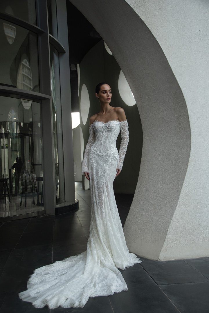 Vestuvinės suknelės AUKSORÈ wedding – vestuvinės suknelės Klaipėdoje